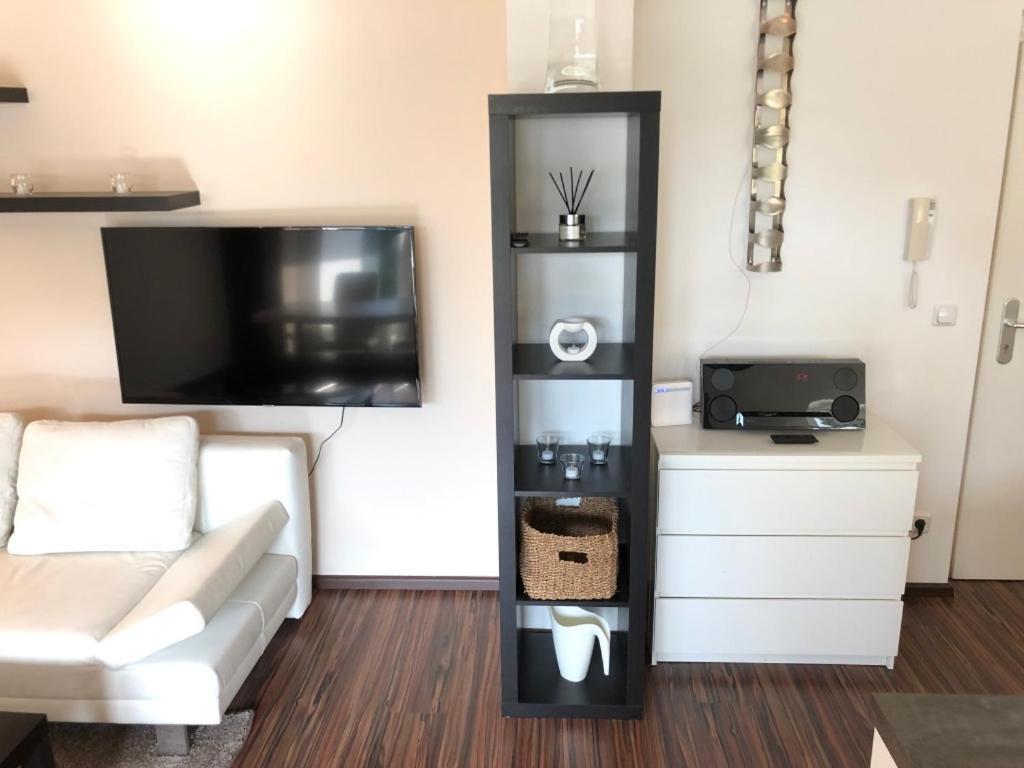 25H Garden Apartment Plus Private Beach Neusiedl am See Dış mekan fotoğraf