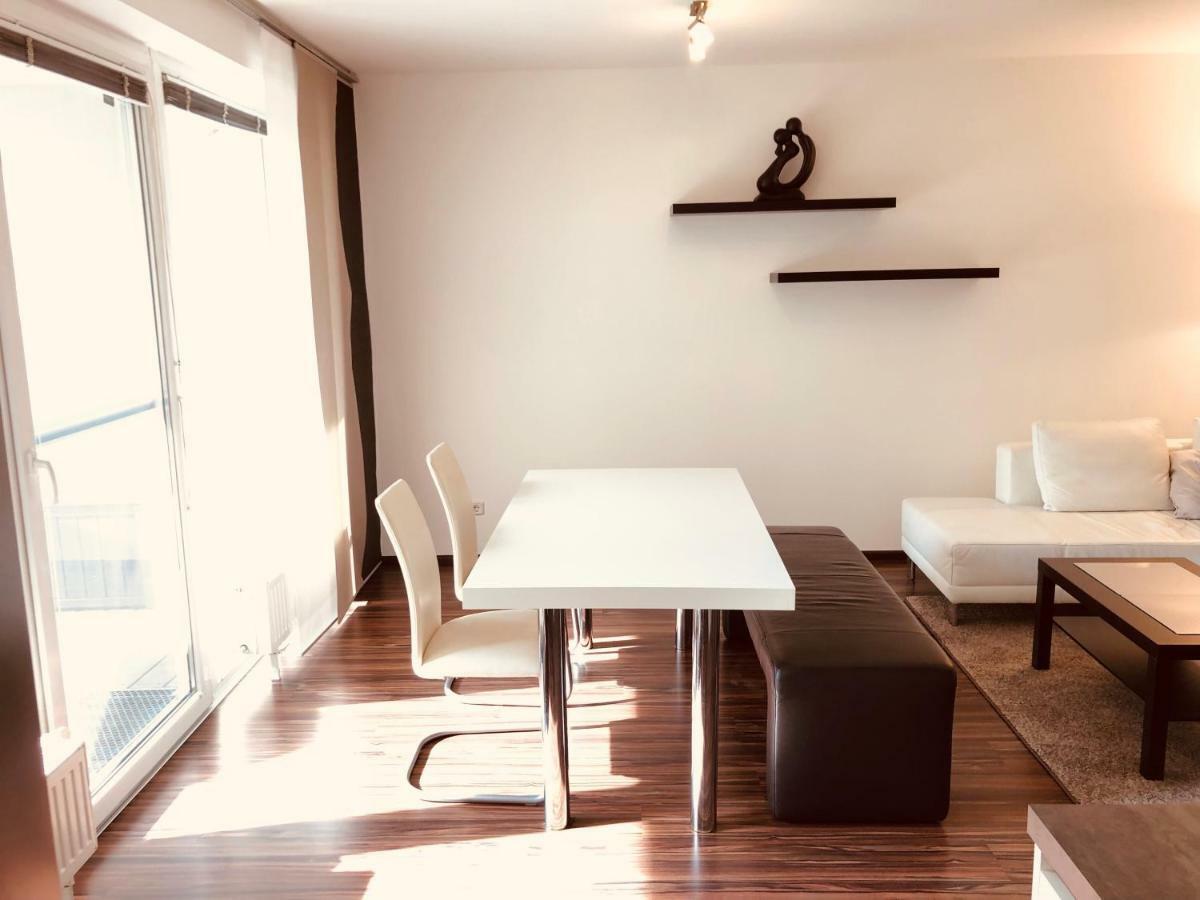 25H Garden Apartment Plus Private Beach Neusiedl am See Dış mekan fotoğraf